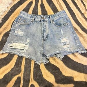 ☆ blue denim shorts